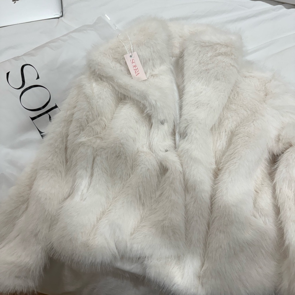 White faux fur coat NWT size small